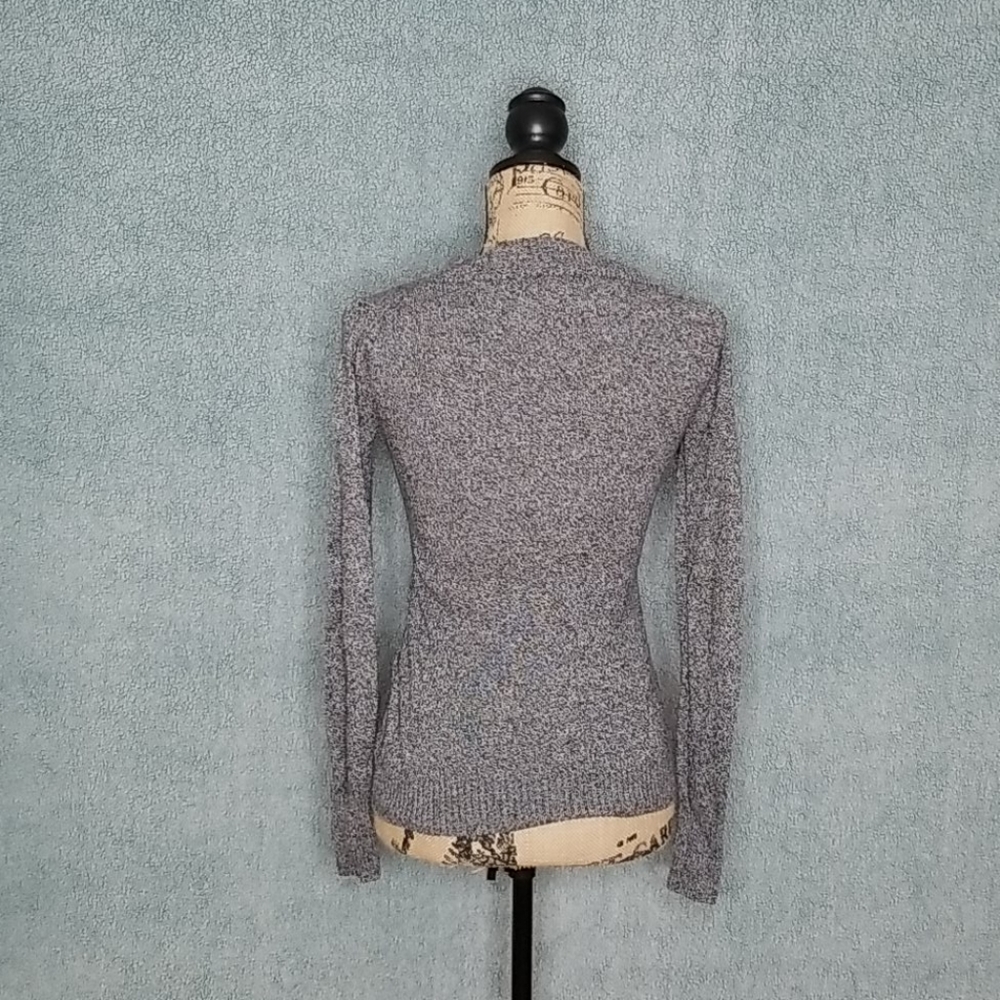 Express Sweater - Picture 3 of 8